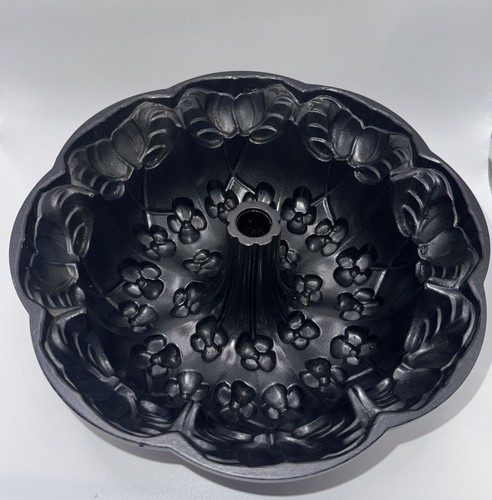 Nordic ware violet field - nordic,